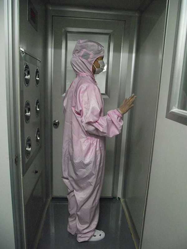 Clean room entrance